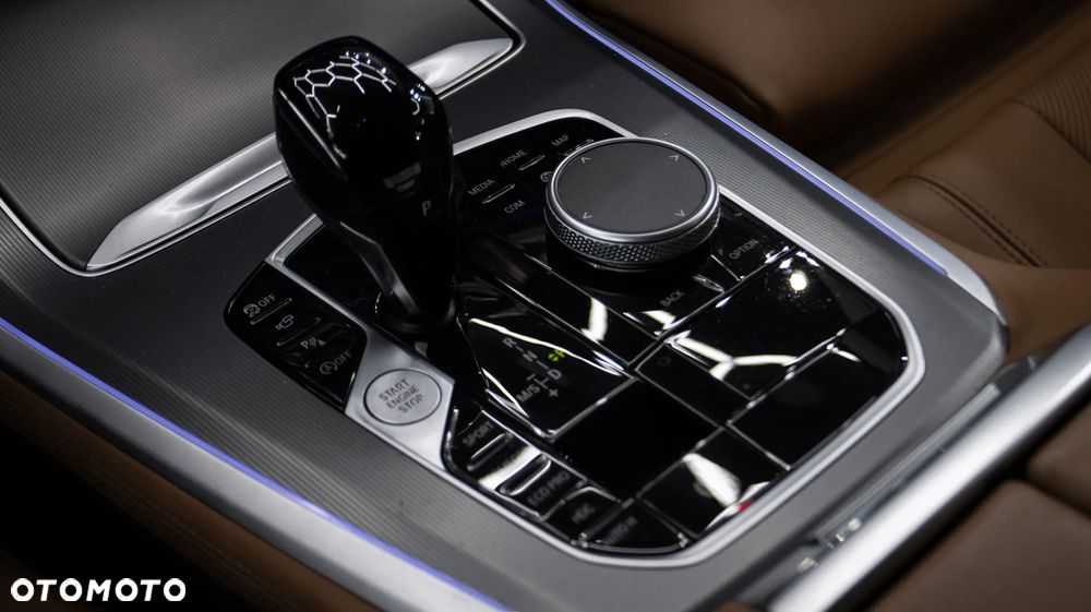 BMW X5 xDrive25d sport - 26