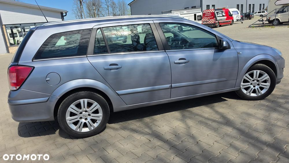 Opel Astra - 14