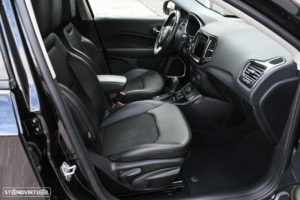 Jeep Compass 1.3 TG Limited - 9