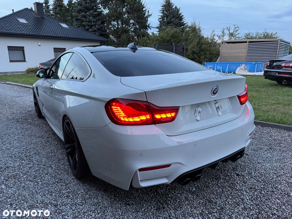 BMW M4 DKG - 19