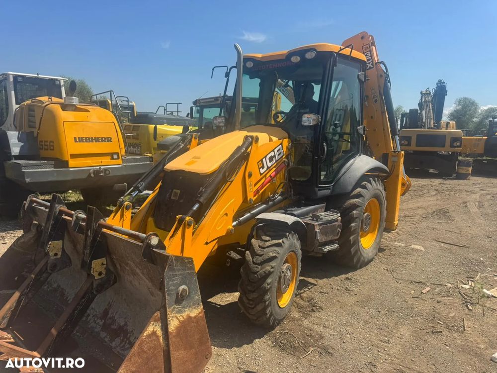 JCB 3CX Buldoexcavator - 2