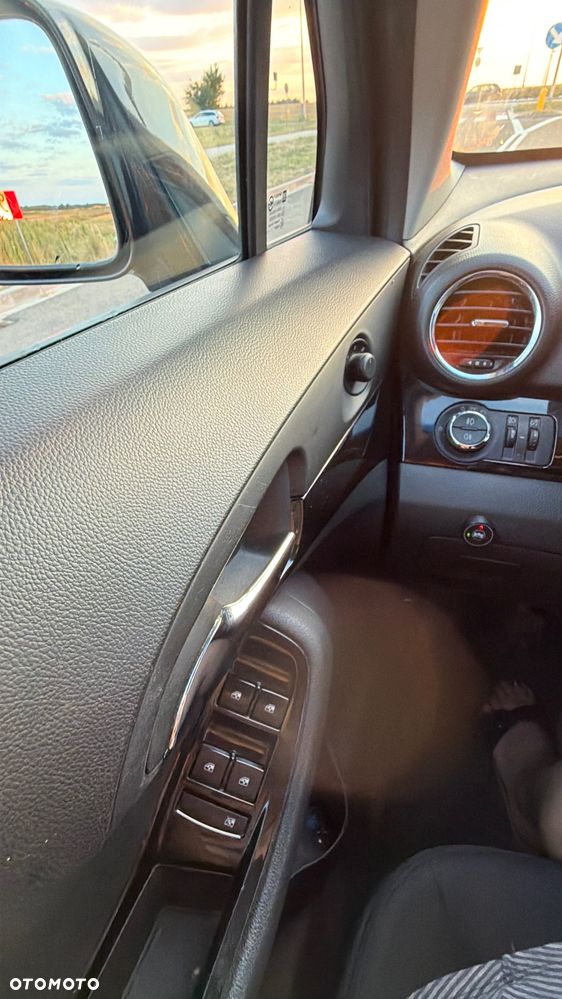 Chevrolet Orlando - 18