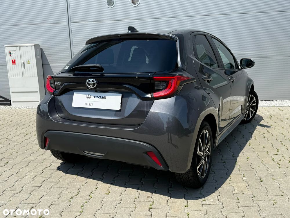 Toyota Yaris 1.5 Comfort - 6