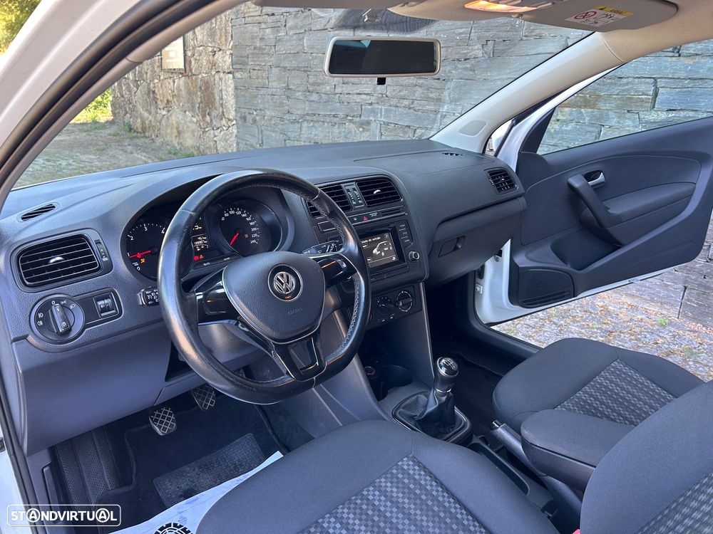 VW Polo 1.4 TDi (Blue Motion ) Comfortline - 11