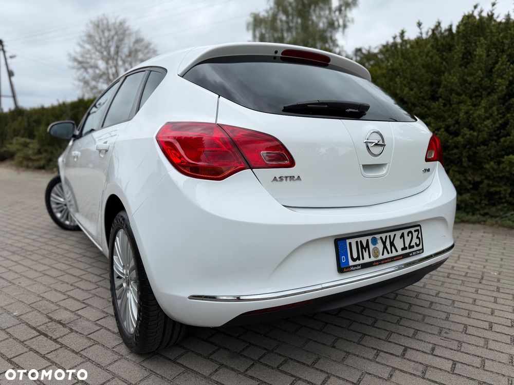 Opel Astra 1.6 CDTI DPF ecoFLEX Start/Stop Edition - 11