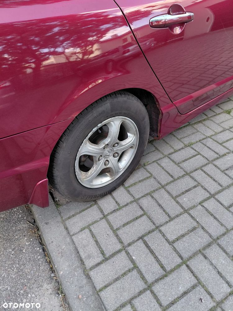 Honda Civic 1.8 Executive - 5