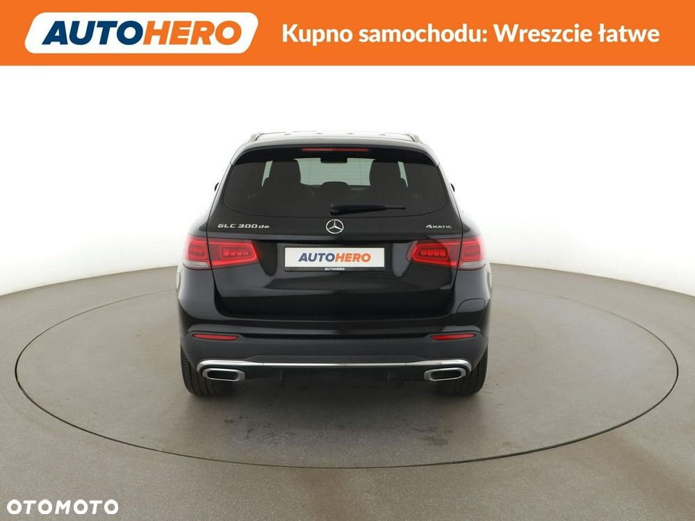Mercedes-Benz GLC 300 de 4Matic 9G-TRONIC AMG Line - 7