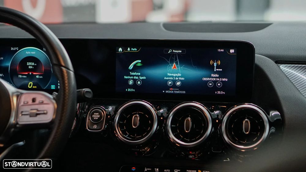 Mercedes-Benz GLA 180 d AMG Line - 8