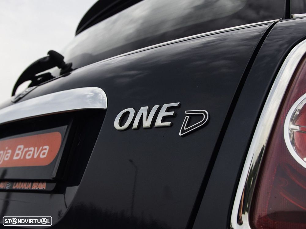 MINI 3 Portas One D - 30