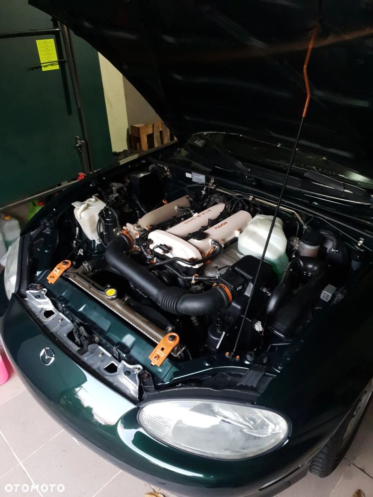 Mazda MX-5 1.6i 16V - 20