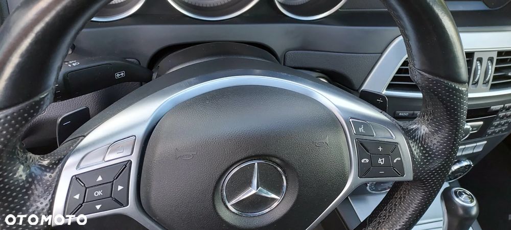Mercedes-Benz Klasa C - 36