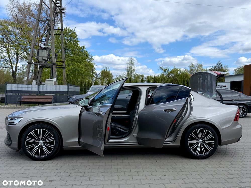 Volvo S60 - 16