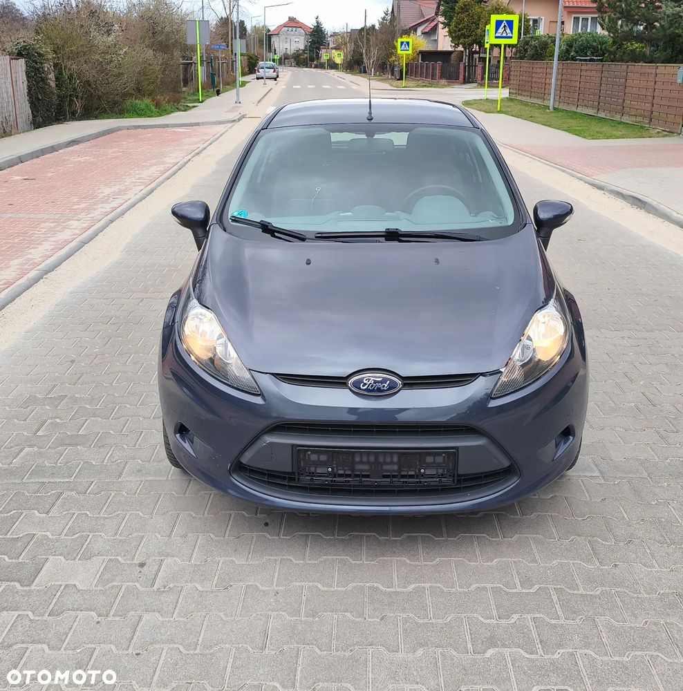 Ford Fiesta 1.25 Celebration - 10