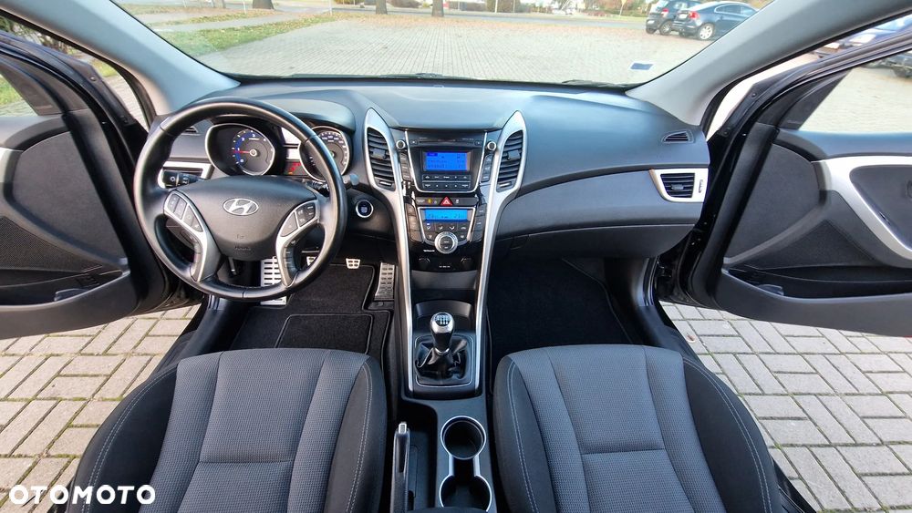 Hyundai i30 1.6 CRDi Comfort - 15