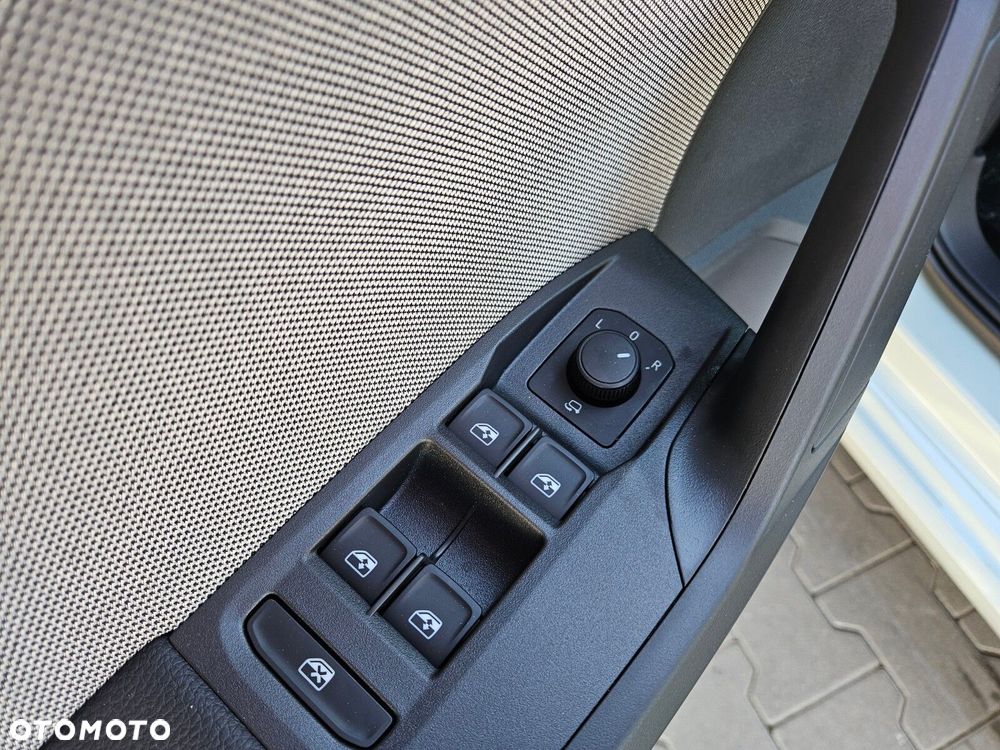 Seat Ibiza 1.0 TSI FR S&S DSG - 11