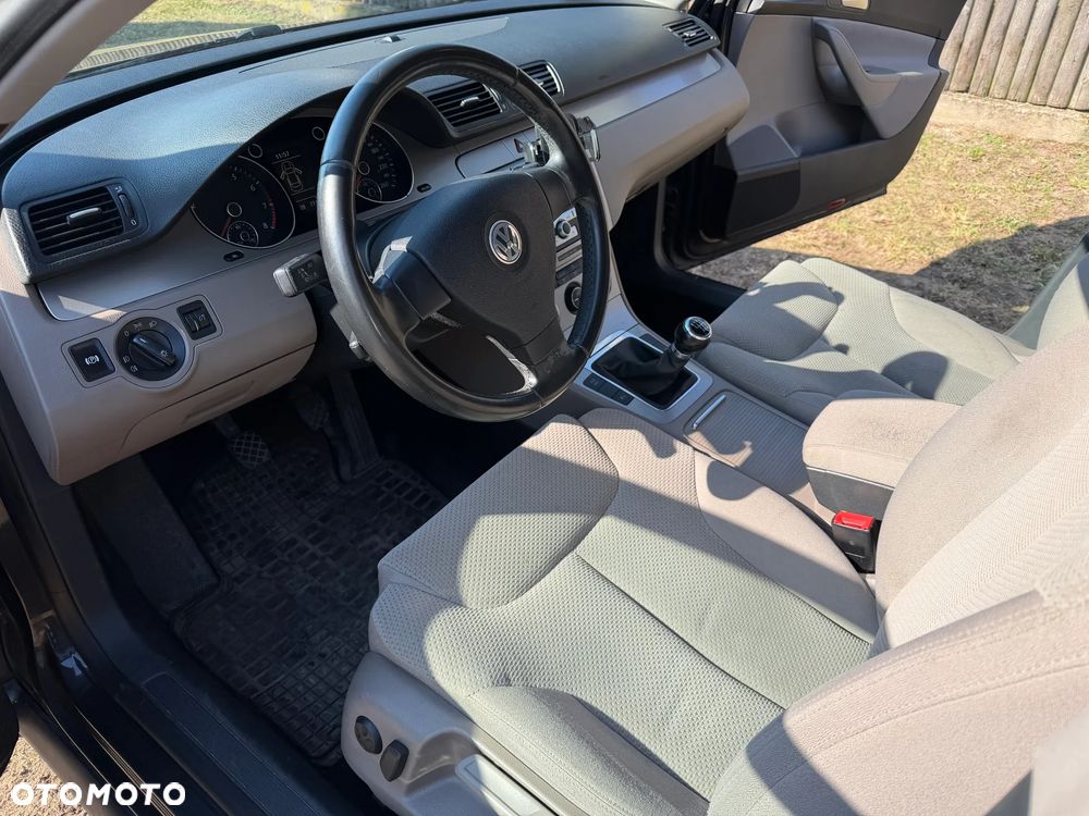 Volkswagen Passat 1.4 TSI Comfortline - 6