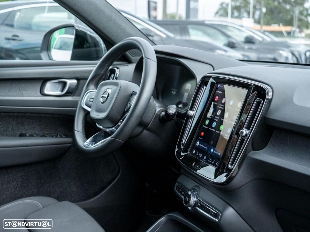 Volvo XC 40 Recharge Core - 19