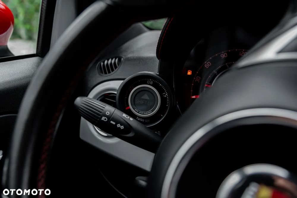 Fiat 500 1.4 16V by Gucci - 34