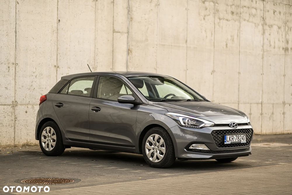 Hyundai i20 1.4 Active - 10