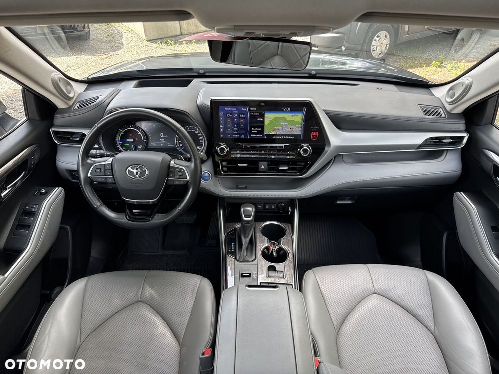 Toyota Highlander - 11