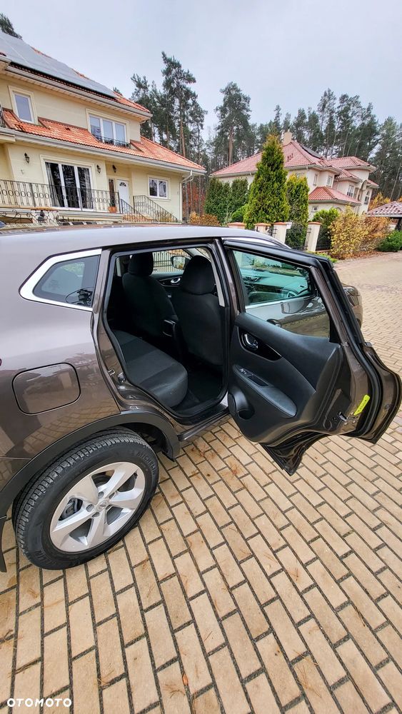 Nissan Qashqai 1.3 DIG-T ACENTA - 10