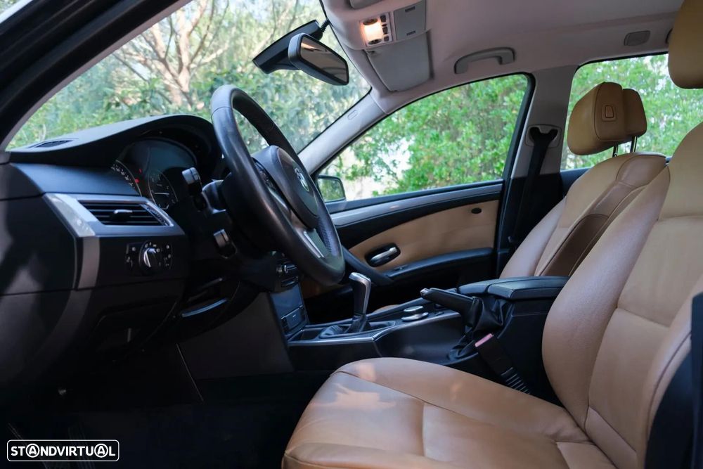 BMW 520 d Executive - 18