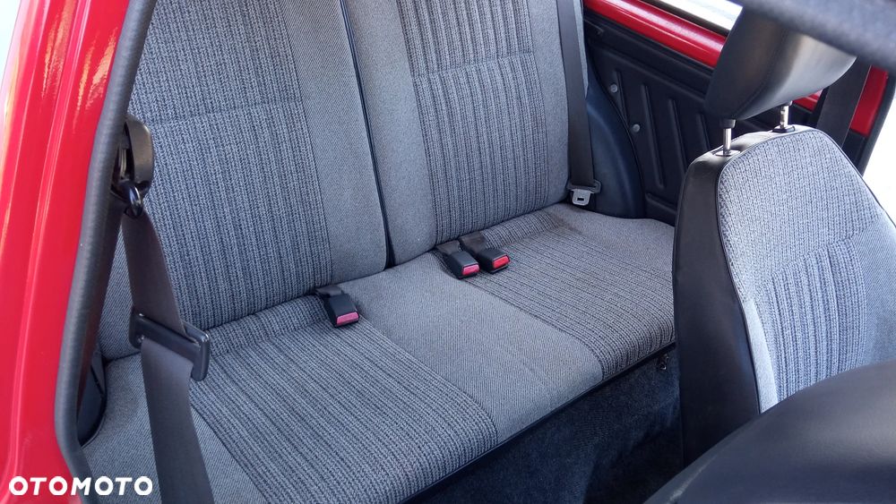 Toyota Starlet 1.0 DLX - 18