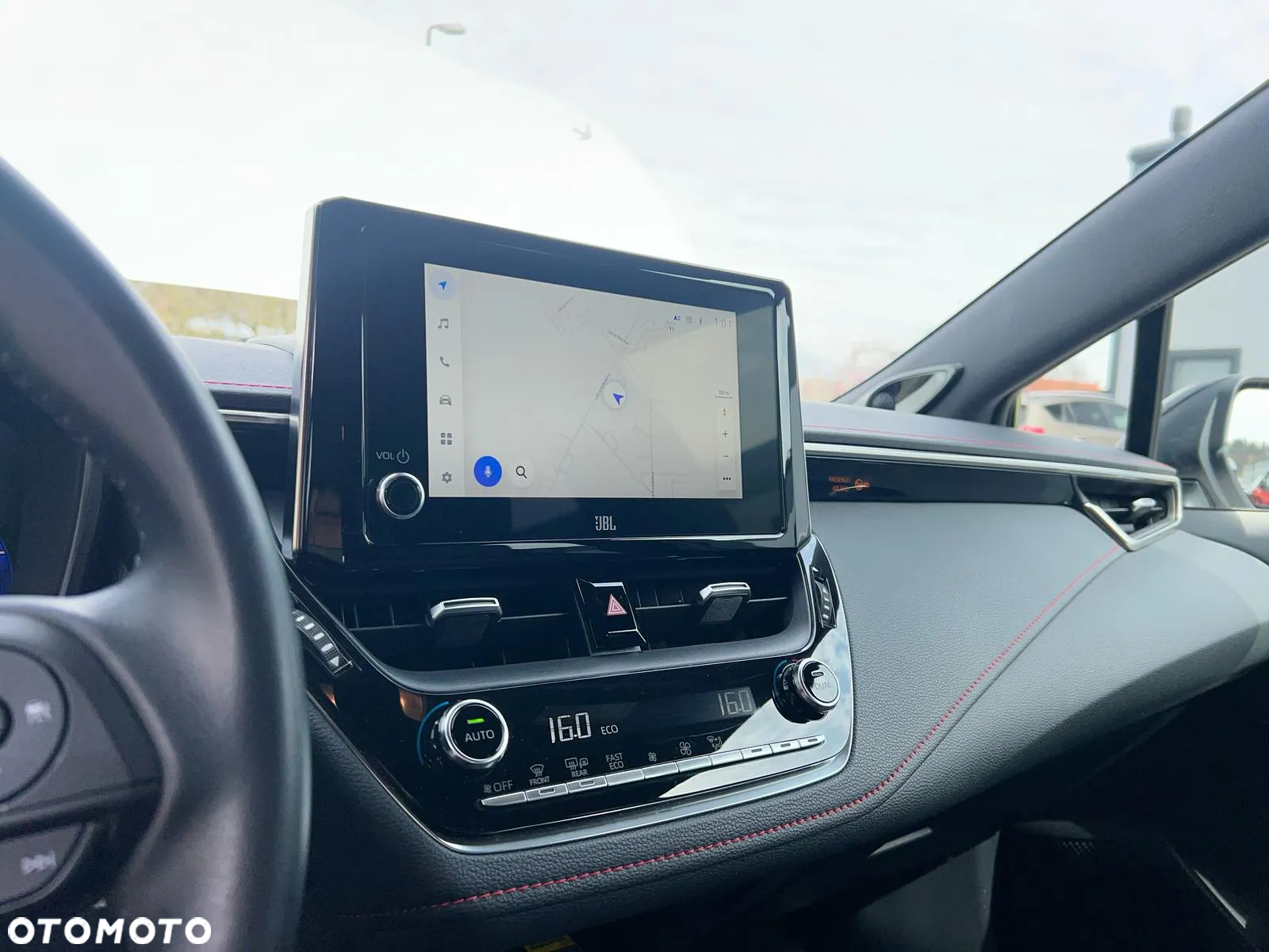Toyota Corolla 2.0 Hybrid Lounge - 14