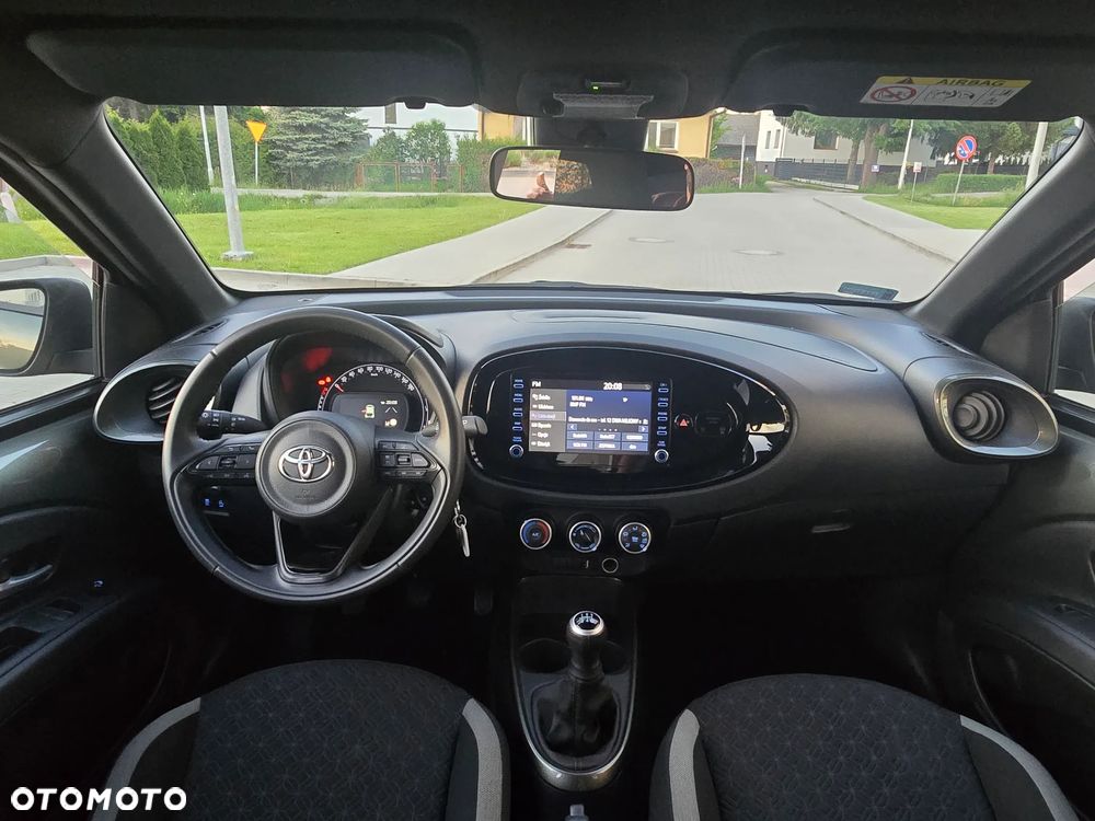 Toyota Aygo X 1.0 VVT-i Style - 10