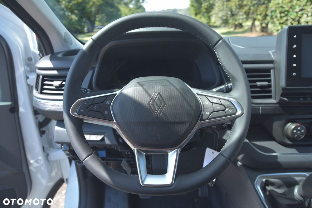 Renault Trafic - 11