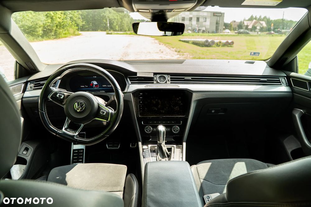 Volkswagen Arteon 2.0 TDI Bi-Turbo SCR 4Mot R-Line DSG - 12