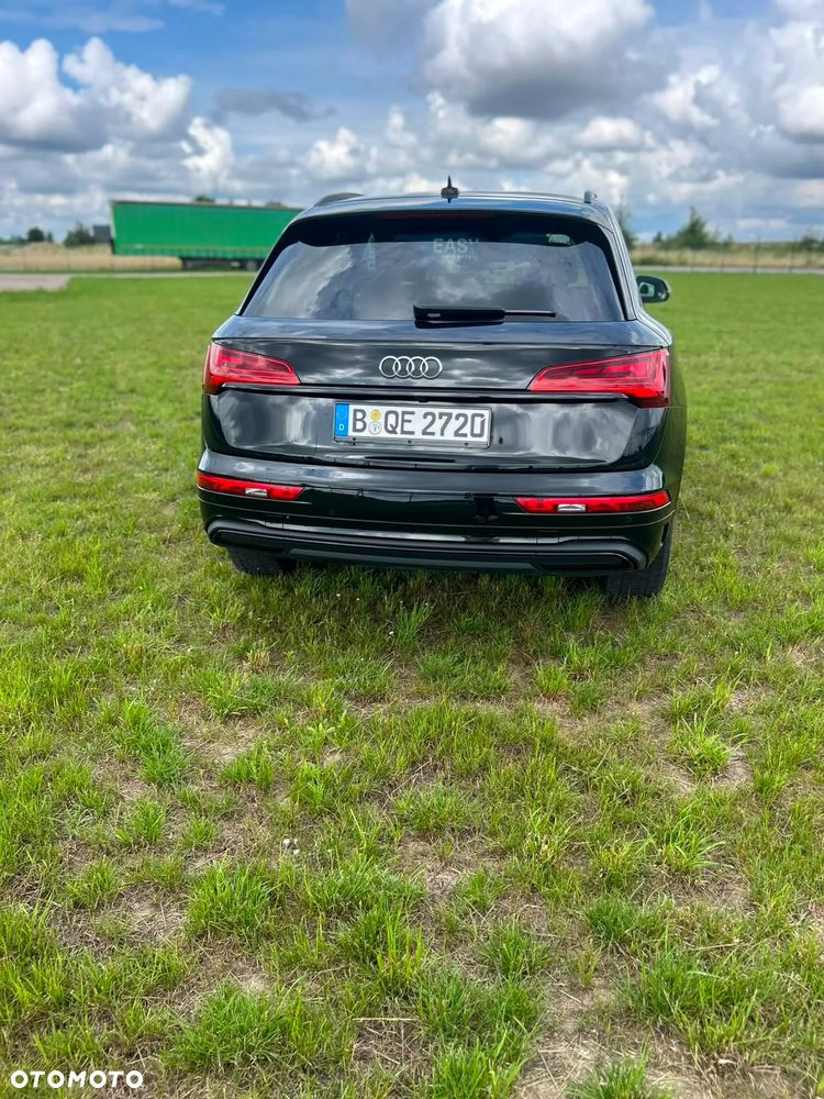 Audi Q5 40 TDI quattro S tronic sport - 4