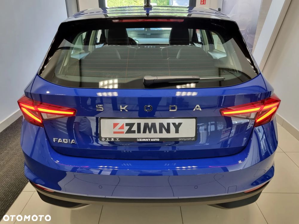 Skoda Fabia 1.0 Essence - 3