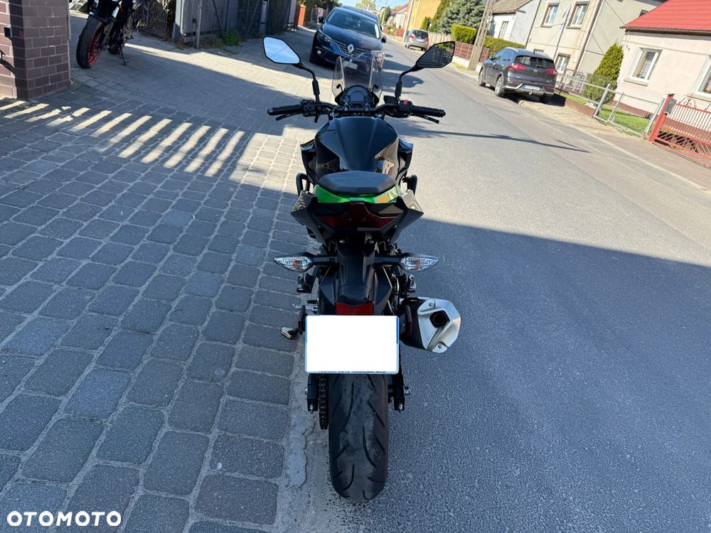 Kawasaki Z - 7