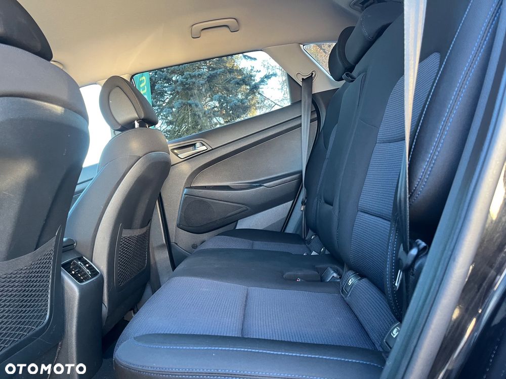 Hyundai Tucson blue 1.7 CRDi 2WD Intro Edition - 8