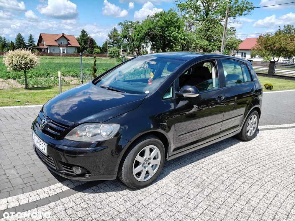 Volkswagen Golf Plus - 1