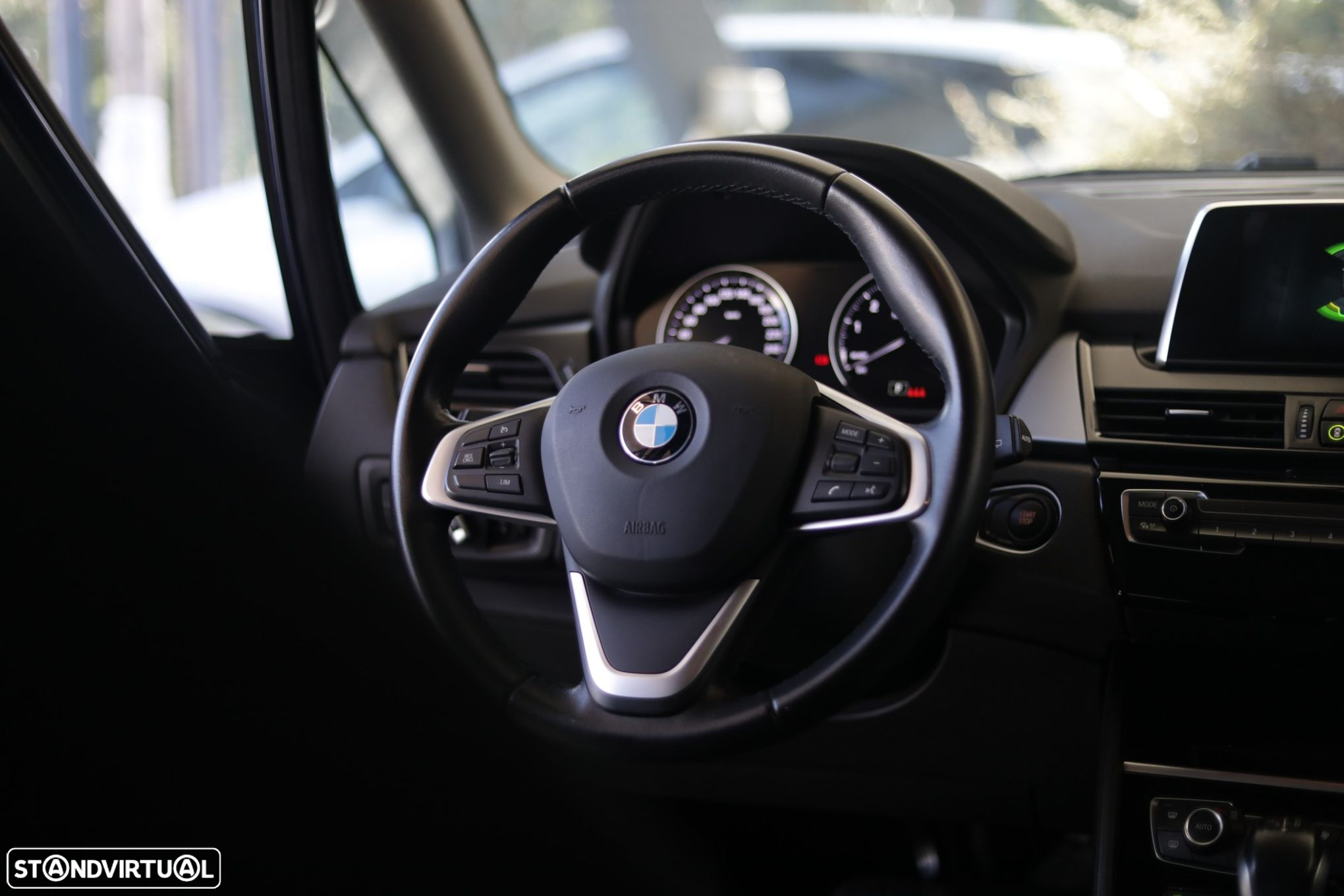 BMW 225xe Active Tourer Advantage - 22