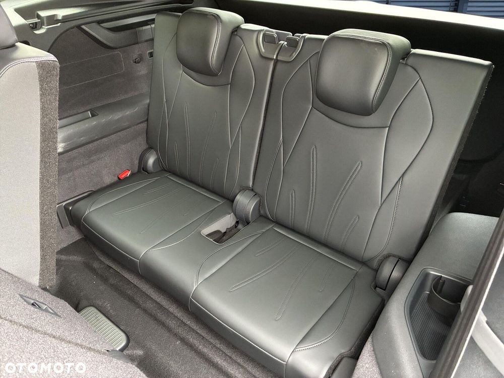 Volkswagen Tayron - 30