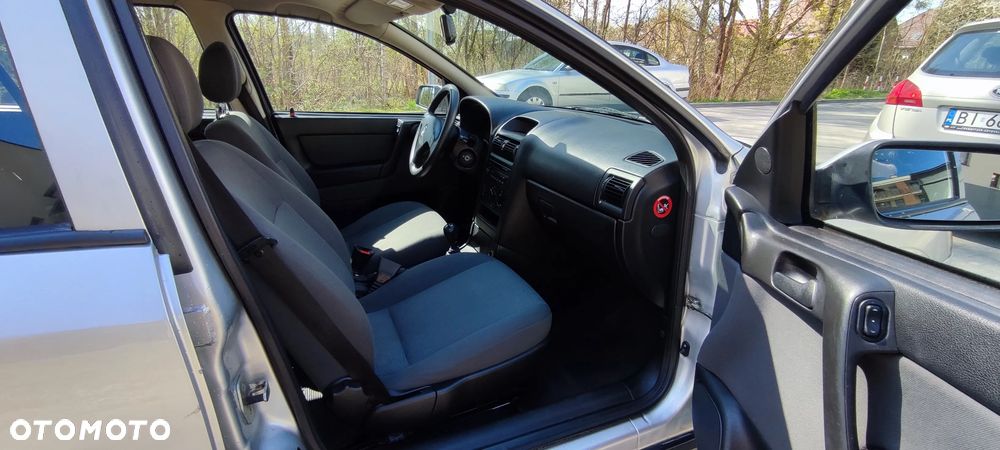 Opel Astra 1.4 111 - 7