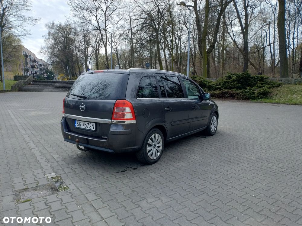 Opel Zafira 1.9 CDTI Enjoy - 4
