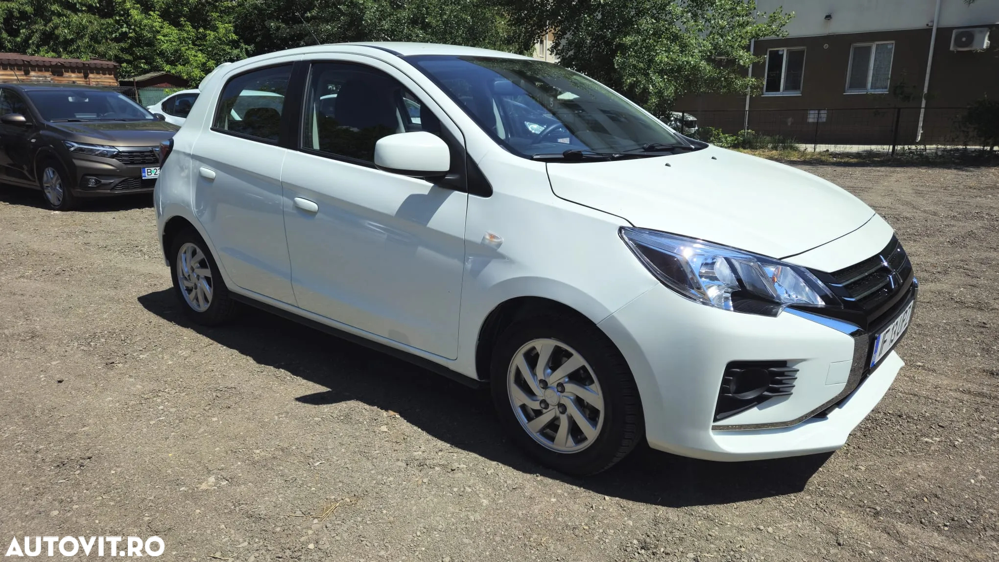 Mitsubishi Space Star 1.2 2WD MT Inform - 10