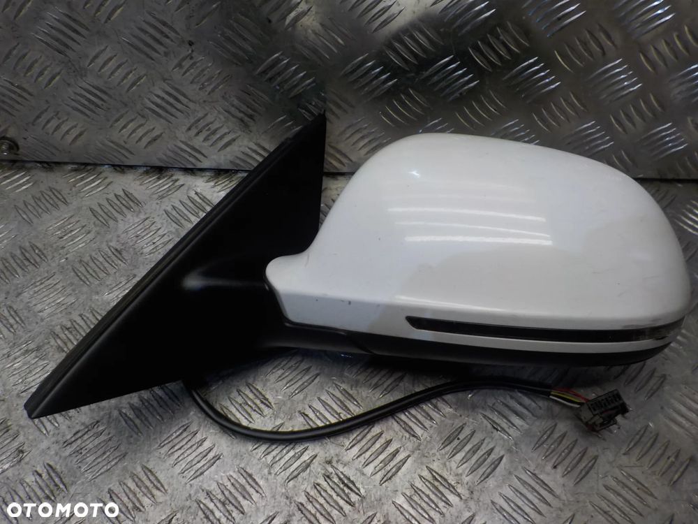 AUDI A4 B8 LUSTERKO LEWE 6 PIN LY9C UK - 1