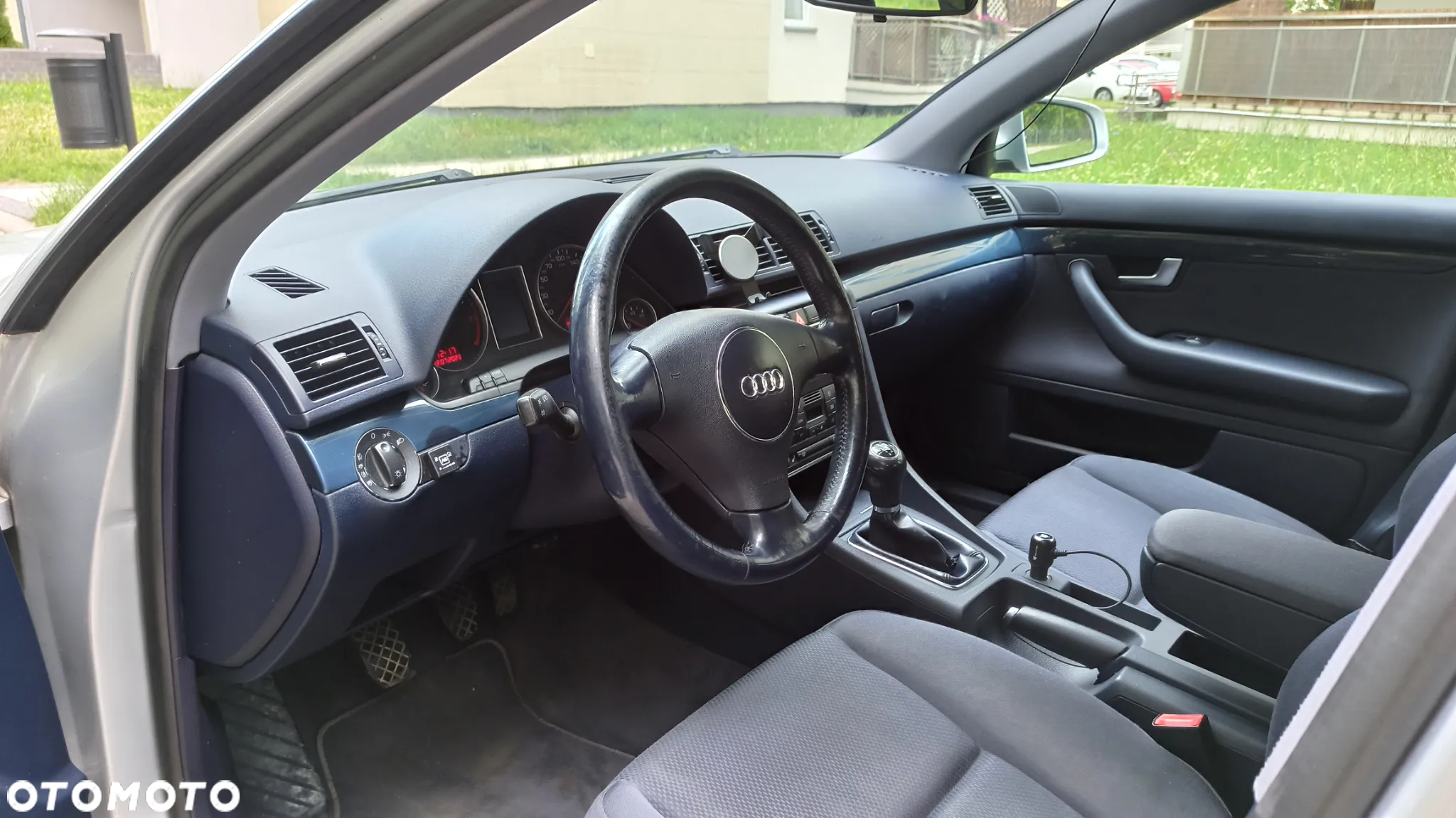 Audi A4 2.0 - 9