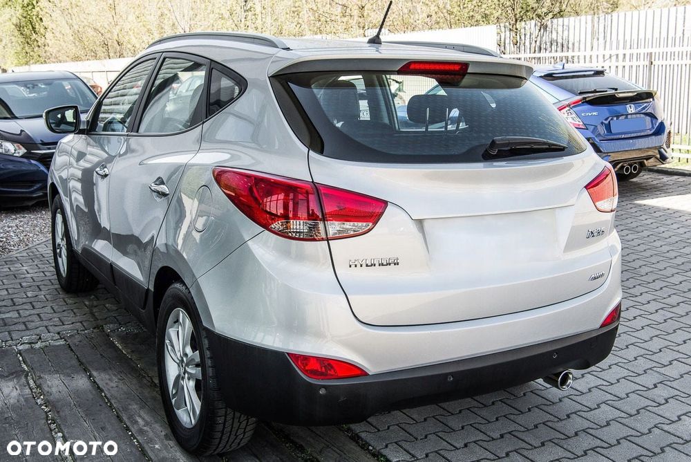 hyundai tucson ii lm 2009-2015 kamera cofania full hd dynamiczne linie - 2