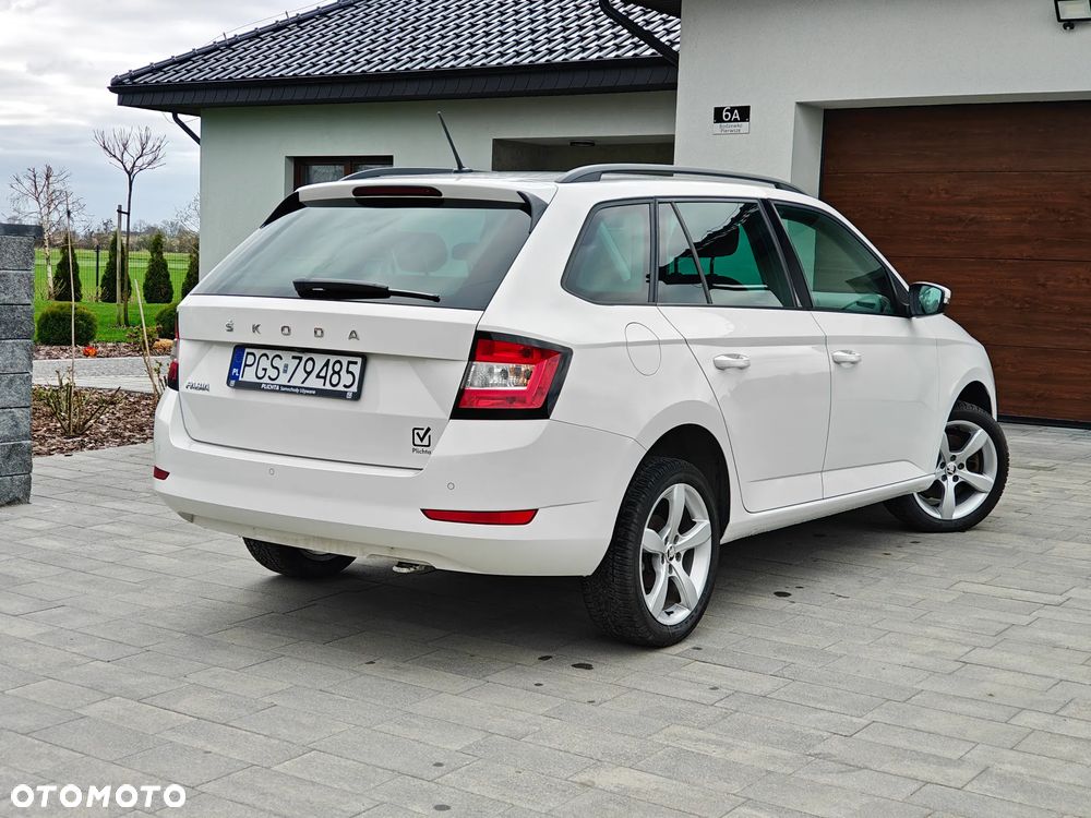 Skoda Fabia 1.0 TSI Ambition - 2