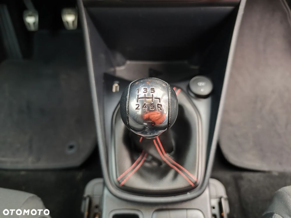 Ford Fiesta 1.0 EcoBoost ST-Line ASS - 30