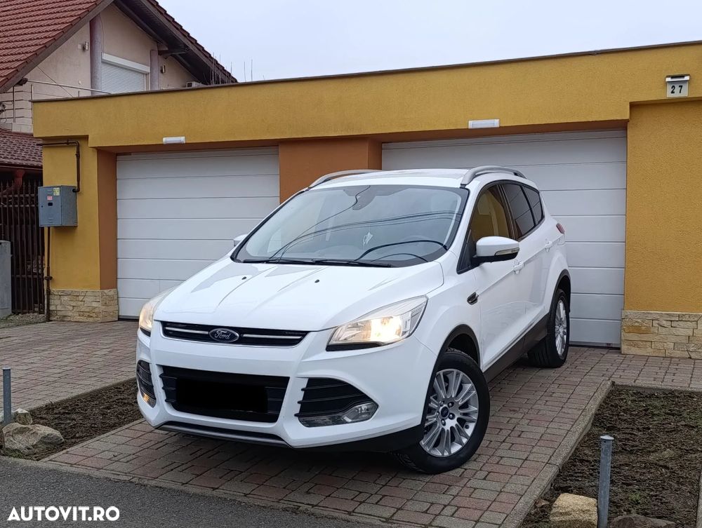Ford Kuga - 1