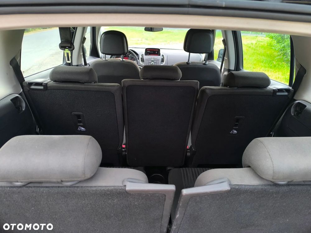 Opel Zafira 1.4 Turbo Active - 12