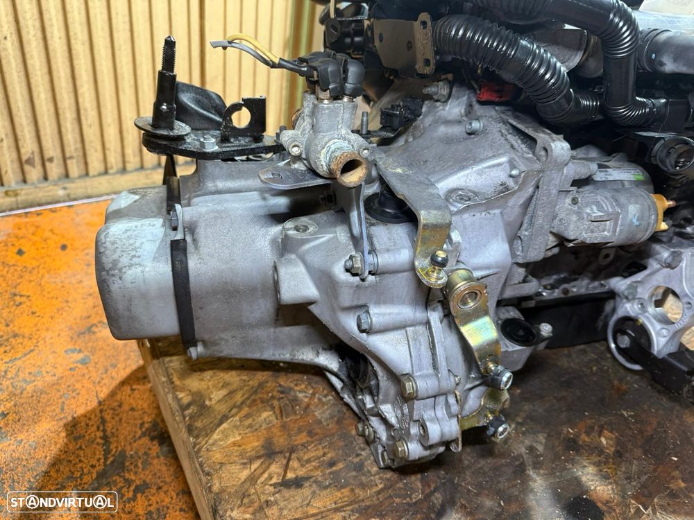 Caixa de Velocidades Peugeot 206/207/307 1.4HDI Ref: 20CQ06 - 2
