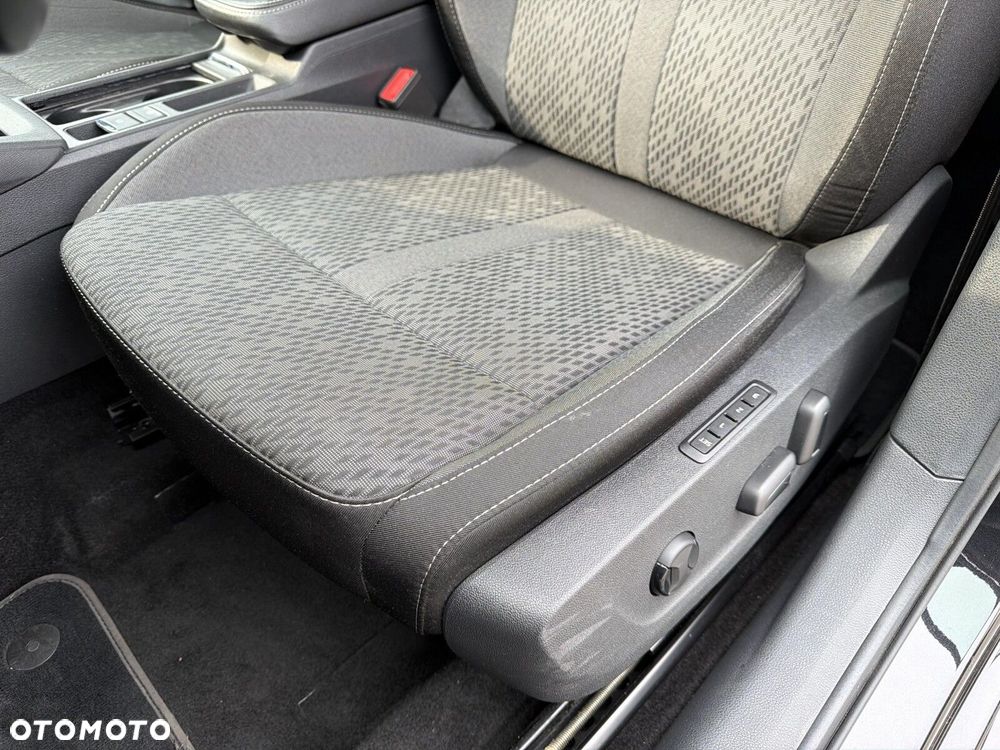 Skoda Octavia 2.0 TDI SCR Style DSG - 14